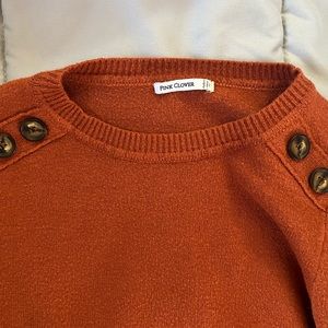 Pink clover burnt orange sweater with buttons. Size medium